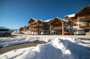 Hotels in Albiez Montrond
